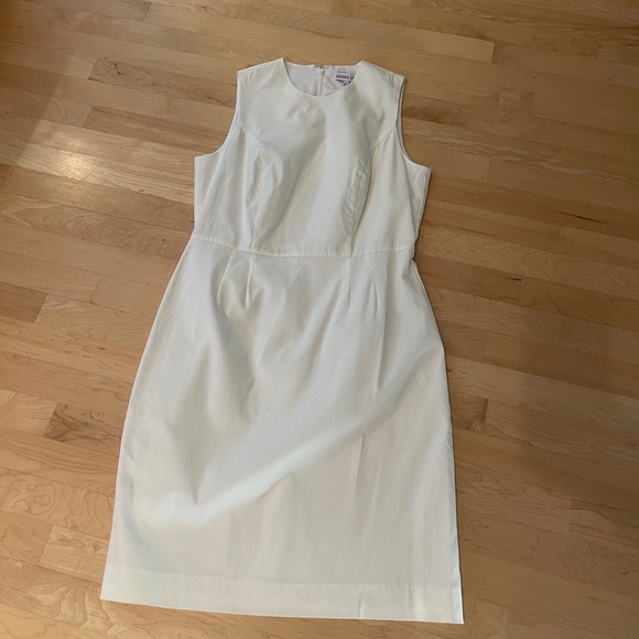 Leona Lee white dress - Picture 5 of 7